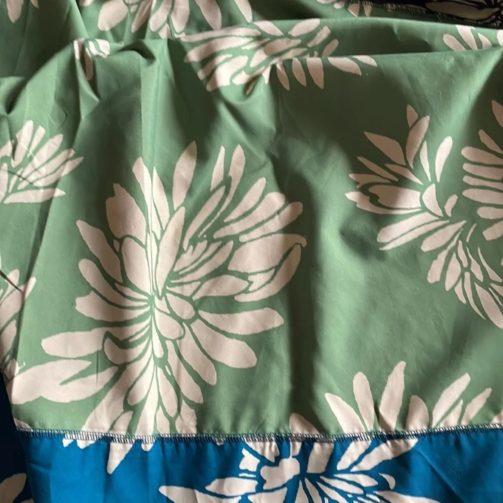 Náutica Key Largo 72x72 Fabric Purple Teal Tan Green Dahlia Shower Curtain